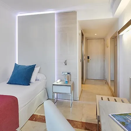 Grupotel Acapulco Playa - Adults Only Hotel