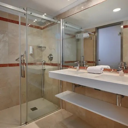Grupotel Acapulco Playa - Adults Only Hotel 4*